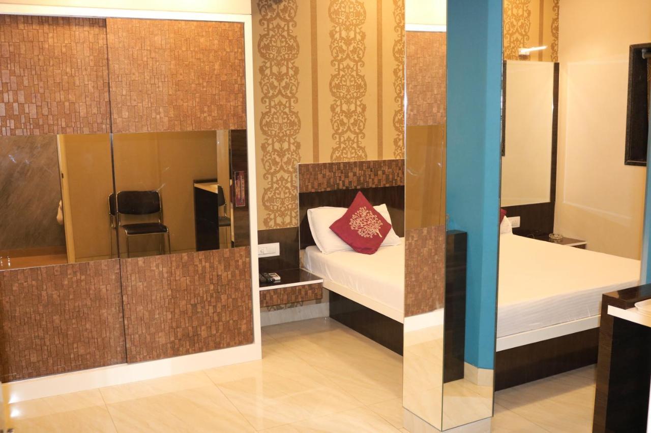 Hotel Modern Mumbai Exterior foto